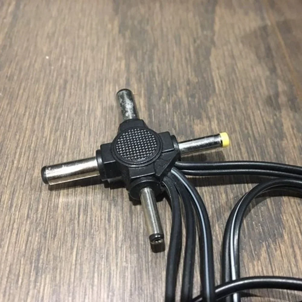 Trisonic Universal AC-DC Power Adapter